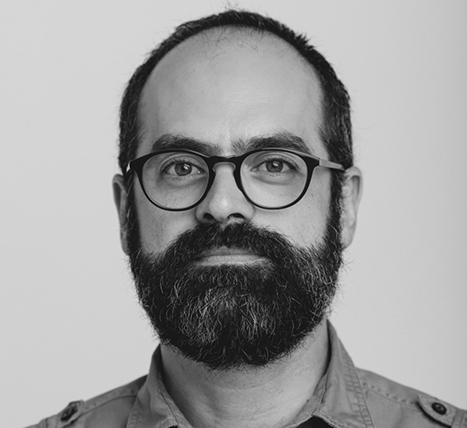 Distrito Armida Oswaldo Zurita team member